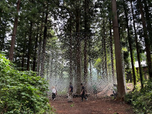 「北アルプス国際芸術祭2024」11月4日まで開催中　10月12日からは「マームとジプシー」の野外公演「equal」の上演も