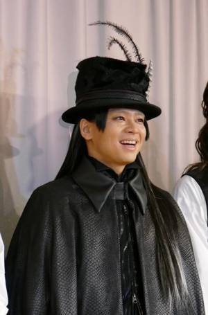 “悪魔”中川晃教、“天才”相葉裕樹＆木内健人をワインに例える『CROSS ROAD～悪魔のヴァイオリニスト パガニーニ～』開幕へ