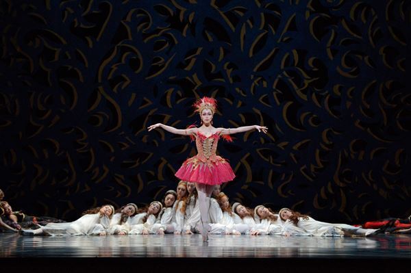 新国立劇場2024/2025シーズン舞踊ラインアップ。吉田都芸術監督の新たな挑戦とは。