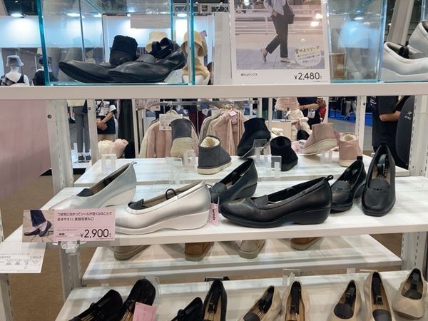 スニーカー、ランニングシューズ、パンプスと種類も豊富！　ワークマン「2024秋冬シューズ10選」