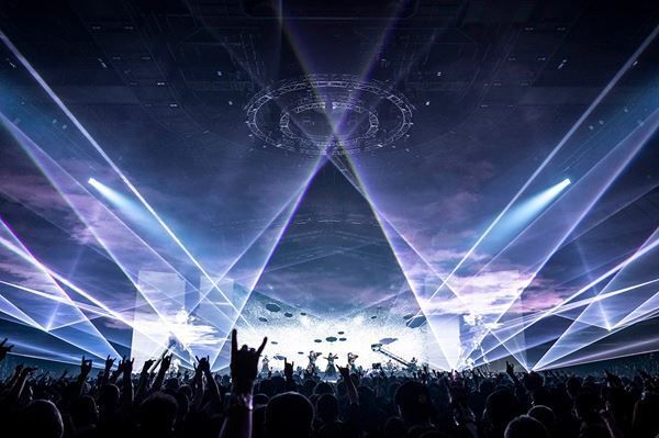 BABYMETAL、MOMOMETALの“聖誕”を祝う横アリ2DAYS完遂　ディレイ・ビューイングの実施も決定【レポート】