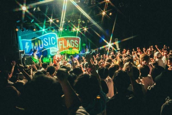 【ライブレポート】サバシスター、yutori、Laura day romanceが競演。それぞれの個性が光った『MUSIC FLAGS vol.3』