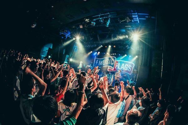 【ライブレポート】サバシスター、yutori、Laura day romanceが競演。それぞれの個性が光った『MUSIC FLAGS vol.3』