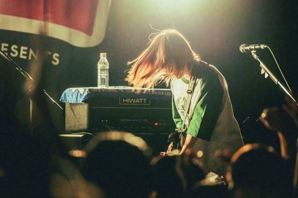 【ライブレポート】サバシスター、yutori、Laura day romanceが競演。それぞれの個性が光った『MUSIC FLAGS vol.3』
