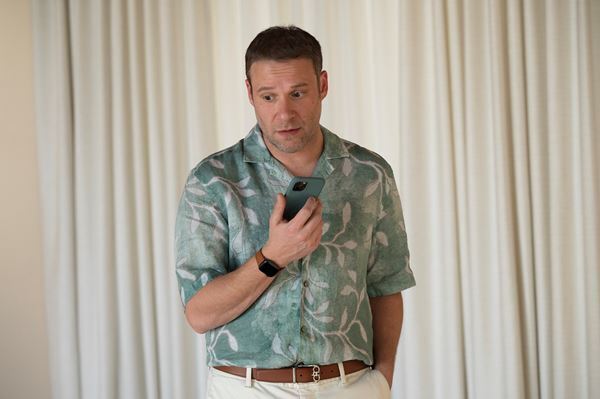 映画『ダム・マネー ウォール街を狙え！』監督のコメント到着　前代未聞の大騒動とキャスティングについて語る