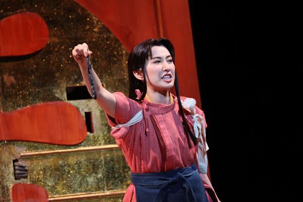 舞台『千と千尋の神隠し』2024年公演開幕！ 新キャスト・福地桃子が全身で千尋を表現