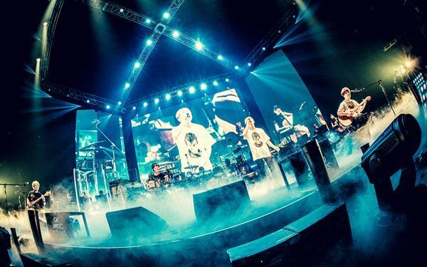 結成15周年を迎えたフォーリミが日本武道館で声高らかに叫ぶ「バンド最高」宣言。【オフィシャルレポート】