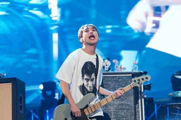 結成15周年を迎えたフォーリミが日本武道館で声高らかに叫ぶ「バンド最高」宣言。【オフィシャルレポート】