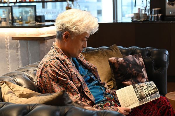 『ダブルチート 偽りの警官』Season2の第2話が本日放送＆配信。謎めいた新主人公の素性や目的とは!?