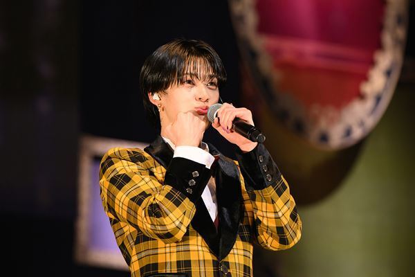 止まらないスピードに乗ってBUDDiiSは次のステージへ「僕らの想いはいつでもみんなの近くに」ホールツアー最終公演の模様をレポート