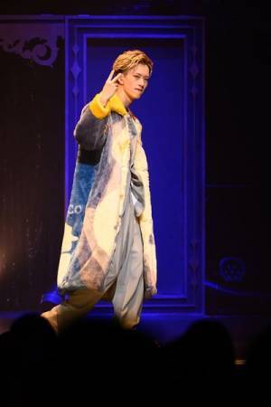 止まらないスピードに乗ってBUDDiiSは次のステージへ「僕らの想いはいつでもみんなの近くに」ホールツアー最終公演の模様をレポート