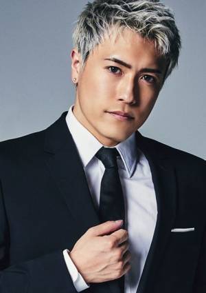 GENERATIONS中務裕太×赤武酒造によるコラボ日本酒『AKABU 中務 純米大吟醸』発売決定