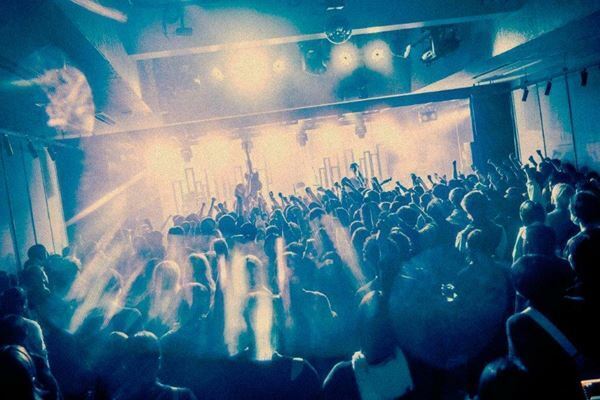 ルサンチマンが全国ツアーファイナルで明確に打ち立てたアイデンティティ【ライブレポート】