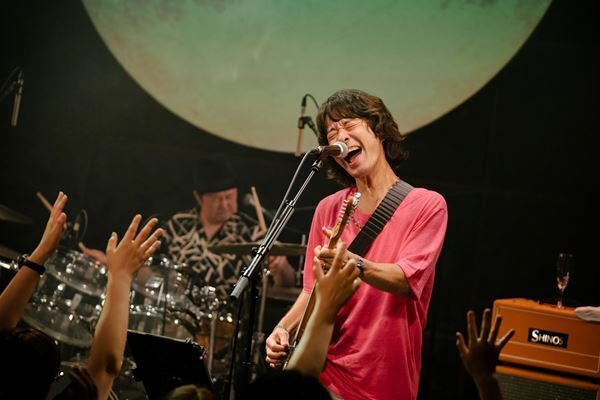 TRICERATOPS、デビュー記念日にイベント『26th ANNIVERSARY PARTY』開催