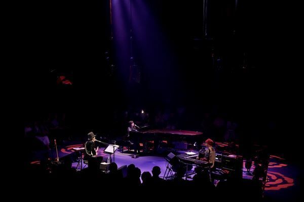 ROLLY &amp; 谷山浩子、久々の共演ライブを開催「谷山さんは本当に、日本を代表する特殊音楽家だと思います」