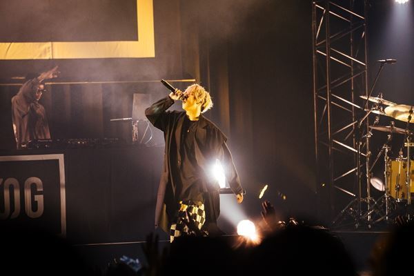 Novel Core×Aile The Shota、コラボ曲「HAPPY TEAR」ライブで初披露