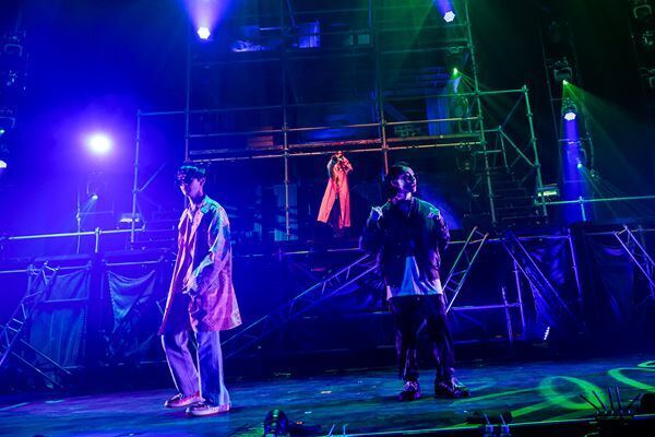 SUPER★DRAGONパシフィコ横浜公演レポート「これからも夢の続きを一緒に」