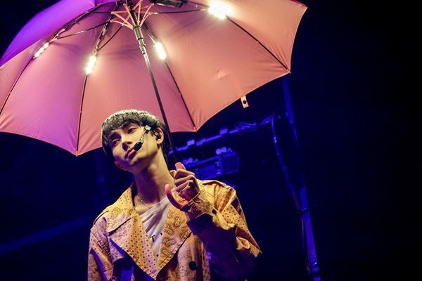 SUPER★DRAGONパシフィコ横浜公演レポート「これからも夢の続きを一緒に」