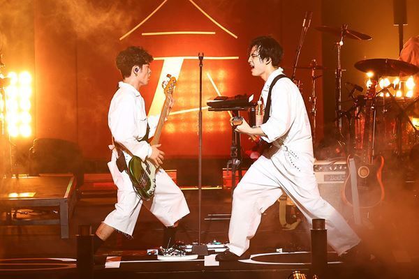 緑黄色社会がバンドの10年史を総括、初の武道館ワンマンのオフィシャルレポート到着「愛おしいみんなと、もっともっと先に行きたい」