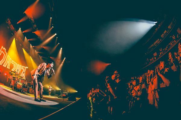 ウルフルズ約2年ぶりホールツアー　改めてウルフルズの、トータスの歌力を魅せつけられたロームシアター京都公演【"ネタバレなし"オフィシャルレポート】