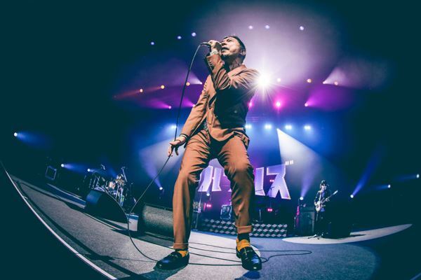 ウルフルズ約2年ぶりホールツアー　改めてウルフルズの、トータスの歌力を魅せつけられたロームシアター京都公演【"ネタバレなし"オフィシャルレポート】