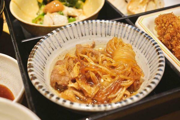 やよい軒、季節限定「かきフライシリーズ」が登場　定番の定食から豪華な御膳までラインナップをご紹介