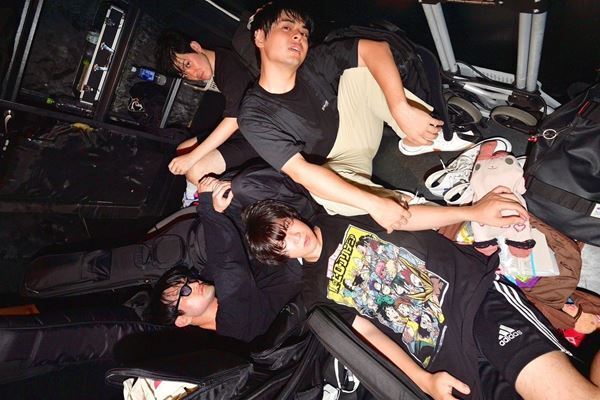 愛しておくれ、アルバム『LOVE&PUNK』リリース＆ワンマンライブ決定