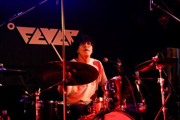 黒猫CHELSEA、新体制初ワンマンライブレポート「バンドっていうのは、最高っすね。楽しいです！」