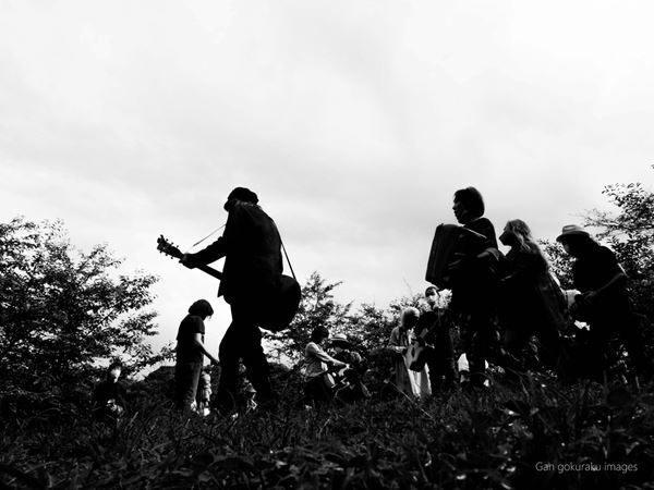 あがた森魚、『タルホピクニック』番外編『タルホ・スペクター・ボクシングデイ』を王子・飛鳥山公園で開催