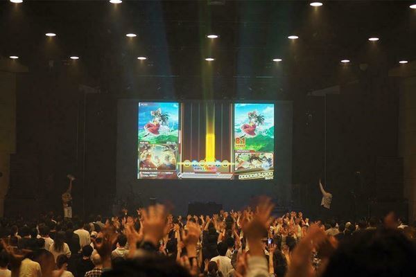 岸田教団&THE明星ロケッツ×草野華余子、ビートまりお(COOL&CREATE)らが『東方ダンマクカグラ』人気曲を生披露【ライブレポート】