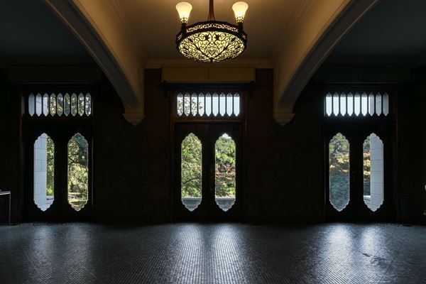 『内藤礼　生まれておいで 生きておいで』東京国立博物館で　同館の収蔵品や建築と向き合い新たな空間作品を展示