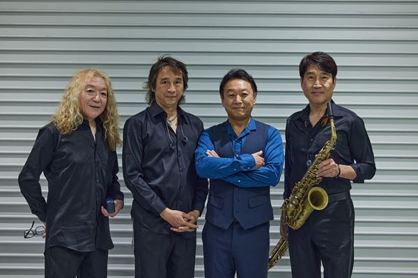 杉山清貴、コンサートツアー『古いシネマを観るように、、、』初日公演のオフィシャルレポート到着