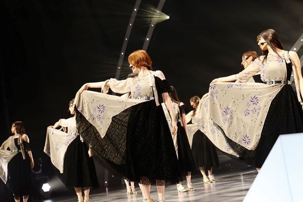 乃木坂46樋口日奈が11年のアイドル人生に幕、サプライズにあふれた卒業セレモニーのオフィシャルレポート到着