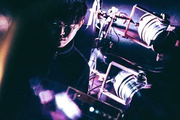 amanojac×1-SHINE×エゾシカグルメクラブ、音楽性の異なる3バンドが起こす音楽の化学反応を見届けた！Grasshopper vol.19オフィシャルレポート