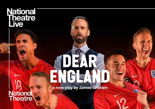 ナショナル・シアター・ライブ『ディア・イングランド』主演ジョセフ・ファインズによる新たな動画が公開