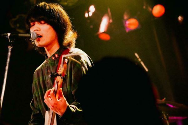 【ライブレポート】『Grasshopper vol.11』Khaki×Apes×THEティバ 三者三様のグッドミュージックで魅了した夜