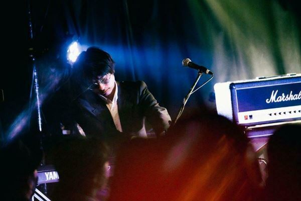 【ライブレポート】『Grasshopper vol.11』Khaki×Apes×THEティバ 三者三様のグッドミュージックで魅了した夜