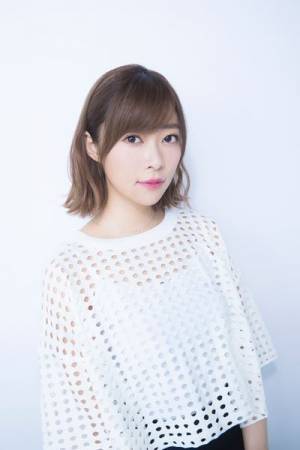 指原莉乃が映画『哀れなるものたち』のTVスポットナレーションを担当　“指原流”映画の楽しみ方とは？