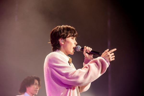 【ライブレポート】imase初の全国ツアー「imase Tour 2024 “Shiki”」東京・Zepp DiverCity公演