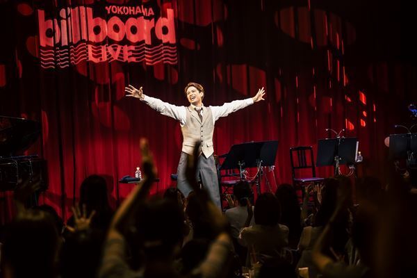 森崎ウィン『Birthday Boy in Billboard Live』ライブレポート「エンターテインメントは人を救う力があると信じて」