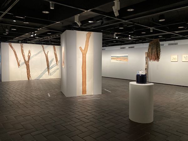 『大地に耳をすます　気配と手ざわり』レポート　自然の声を聴き作品を制作する5名のアーティストたち