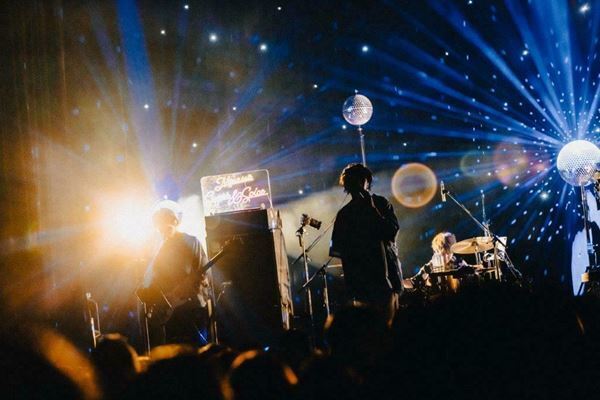 【ライブレポート】もさを。の夏ツアー東京公演「この夏の思い出は絶対に忘れません」