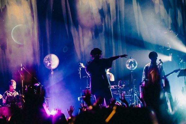 【ライブレポート】もさを。の夏ツアー東京公演「この夏の思い出は絶対に忘れません」