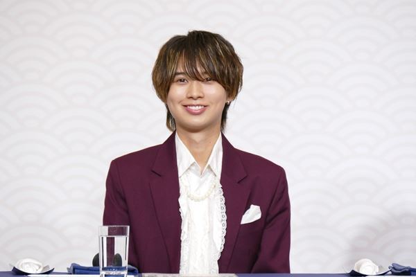 舞台『劇走江戸鴉～チャリンコ傾奇組～』でダブル主演！井上瑞稀と橋本涼「自転車が苦手」「マジで大丈夫なの？」