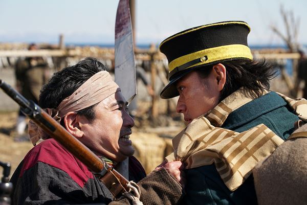 本日放送・配信『連続ドラマＷ ゴールデンカムイ』第2話に“辺見ちゃん”が登場！　場面写真16点も公開