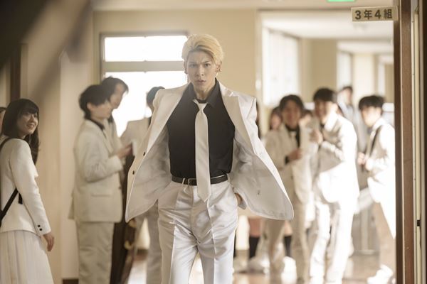 Snow Manラウールのアクションシーンも！ 映画『赤羽骨子のボディガード』劇場用幕間映像＆コメント映像公開