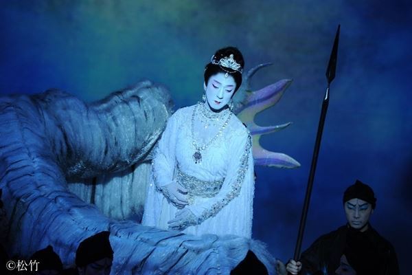 玉三郎が語る泉鏡花作品の美しさ 「坂東玉三郎 泉鏡花抄4作品」上映に向けて当時の思い出も