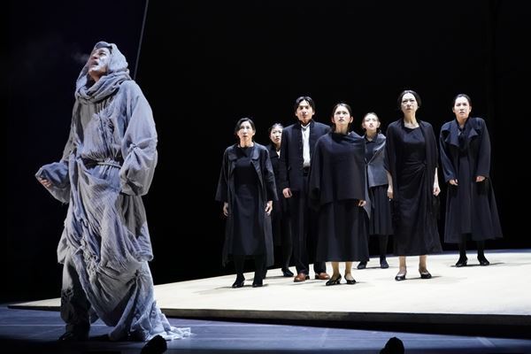 中山優馬「劇場でしか味わえない面白さが詰まっている」 舞台『血の婚礼』開幕