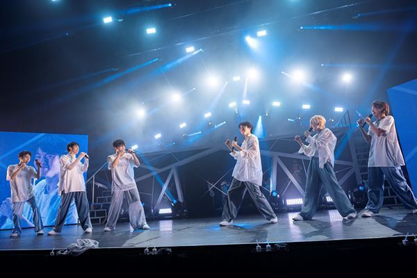 原因は自分にある。夏ツアー東京公演レポート「観測者のためにやっていることが自分たちの夢に変わっていく」