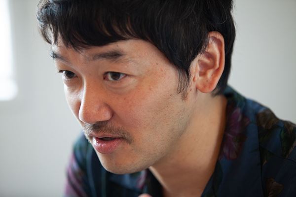 『ドロステのはてで僕ら』土佐和成×朝倉あき、特別対談　「何度見ても面白い発見がある作品」